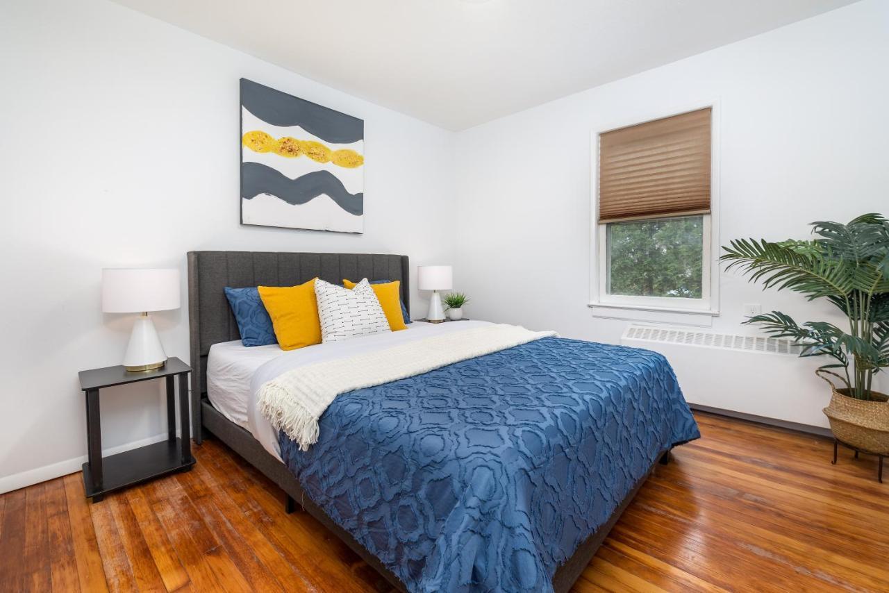 Lovely Ranch House In Windsor, 10 Mins To Hartford Connecticut Ngoại thất bức ảnh